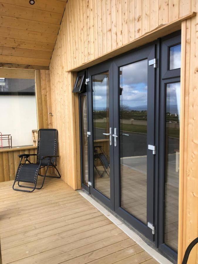 Foyle View Cabin Hotell Greencastle  Exteriör bild